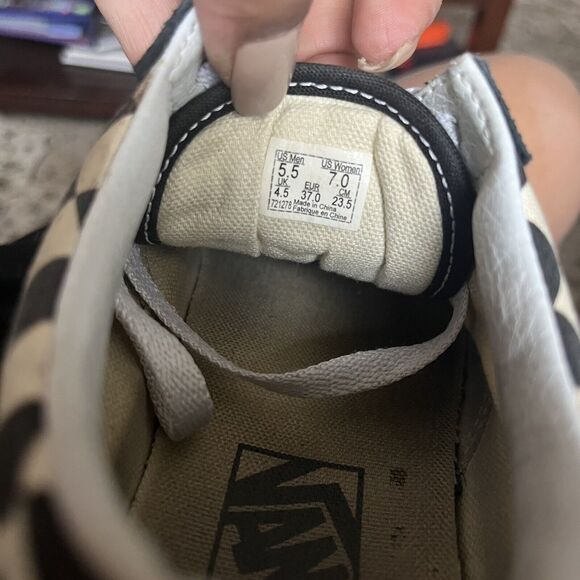 VANS WOMEN'S CLASSIC TENNIS SHOES BLACK WHITE CHECKERS SIZE 7 - Picture 12 of 12